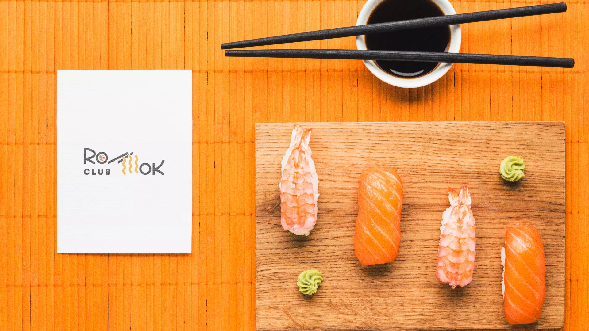 Создание логотипа суши-бара «Roll Wok Club» в Шадринске