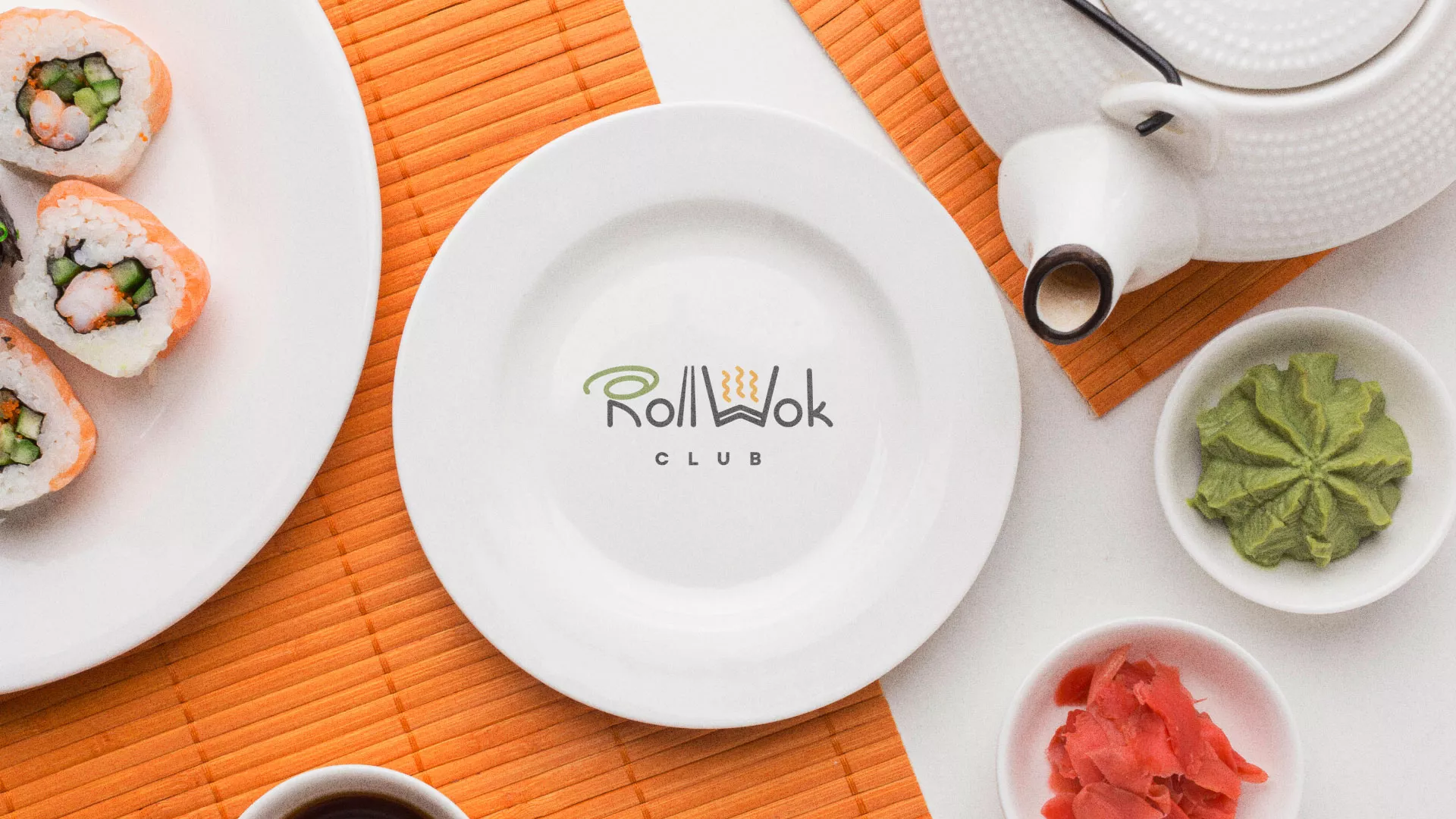 Разработка логотипа и фирменного стиля в Шадринске для суши-бара «Roll Wok Club»